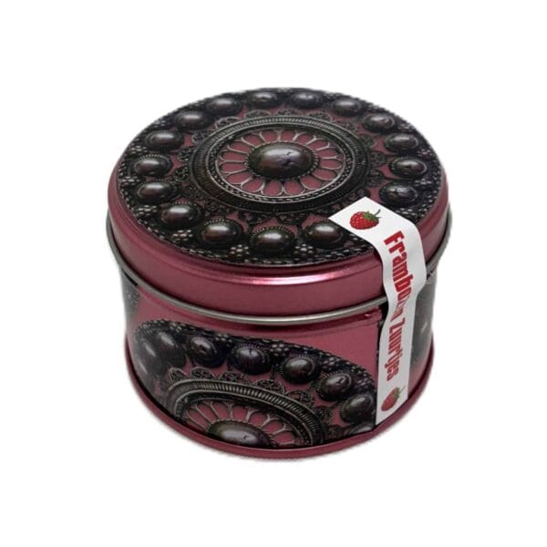 Lekkernij Blikje Zeeuwse Knop Roze gevuld met Frambozen Snoepjes 1 Lekkernij Blikje Zeeuwse Knop Roze gevuld met Frambozen Snoepjes